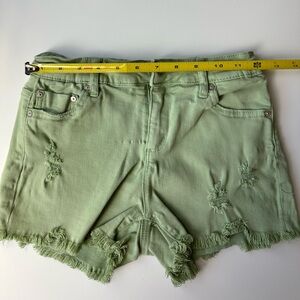 Tractr shorts, size 14, color darker green